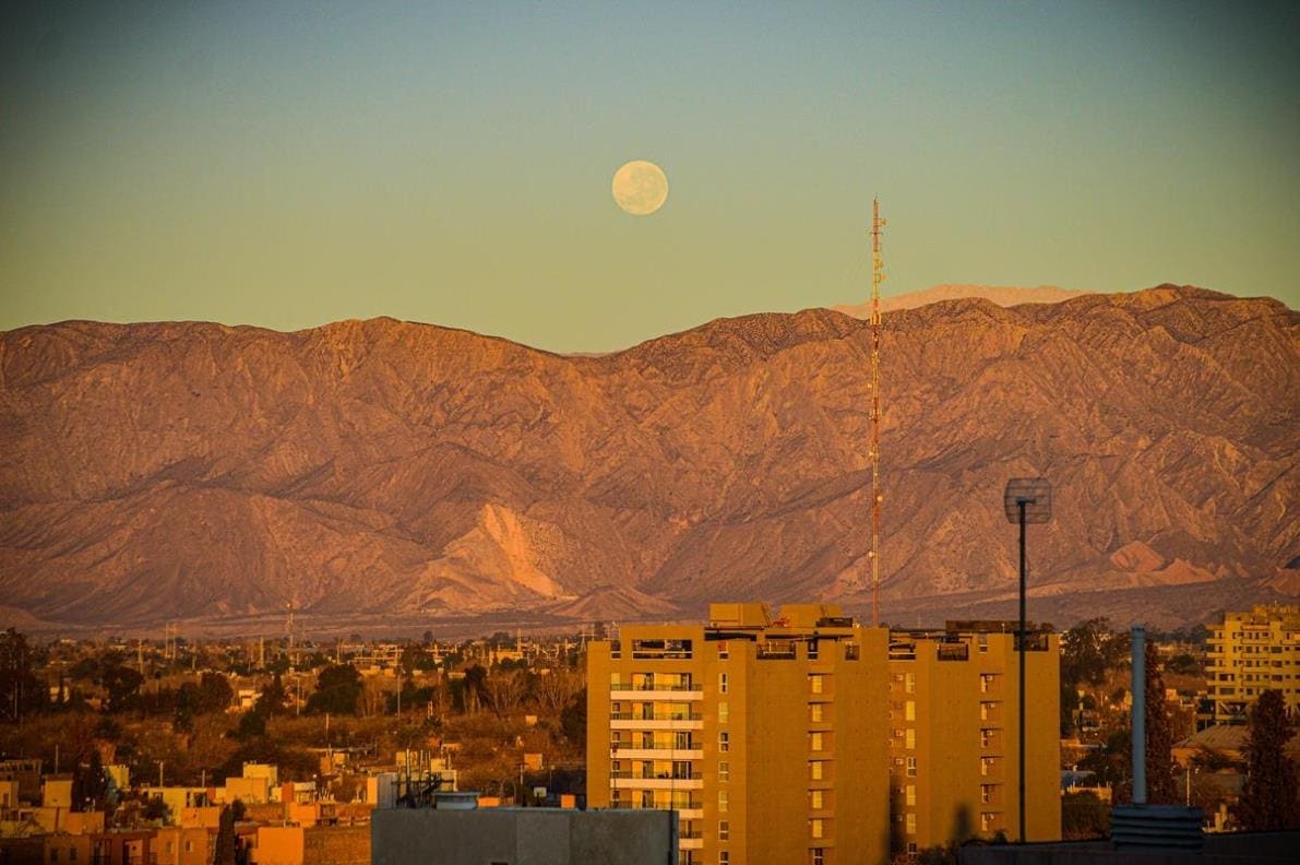Entre la noche y el día