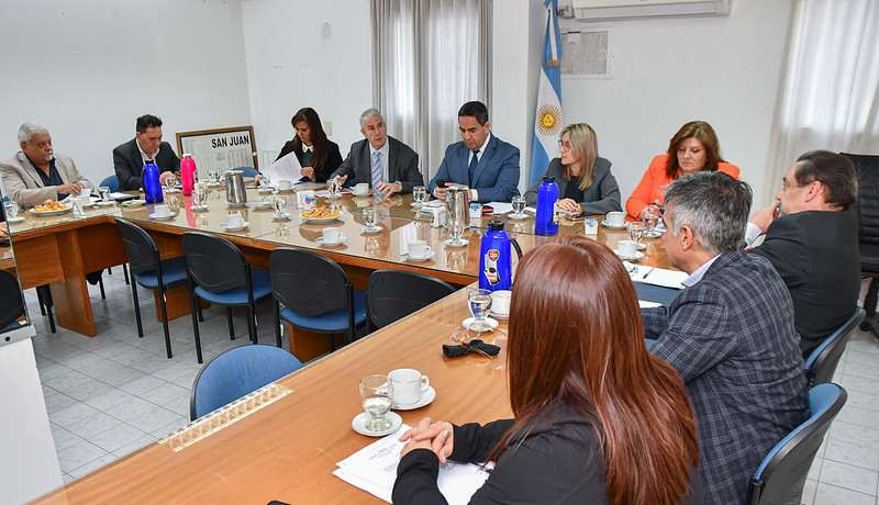 Reuniones de Comisiones: diputados recibieron a representantes del EPRE y de la UNSJ