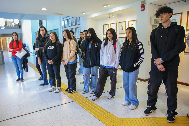 Tres instituciones educativas visitaron la Legislatura