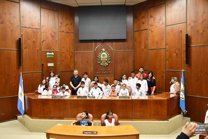  Jachalleros visitaron la Legislatura 