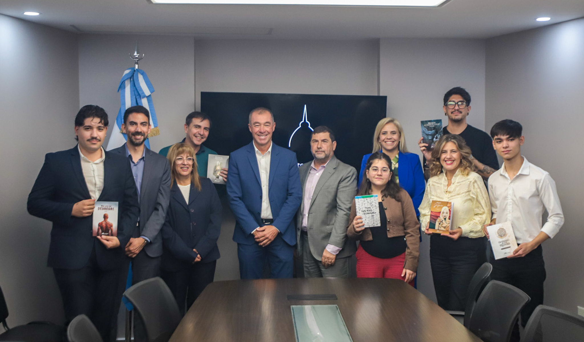 Escritores sanjuaninos visitaron las bibliotecas Nacional y del Congreso de la Nación