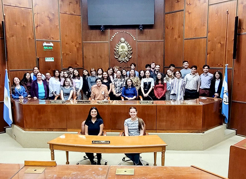 Estudiantes de Turismo realizaron un recorrido por la Legislatura