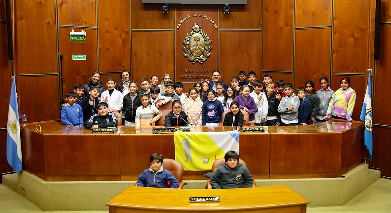 La escuela Cirilo Sarmiento recorrió la Casa de Todos 