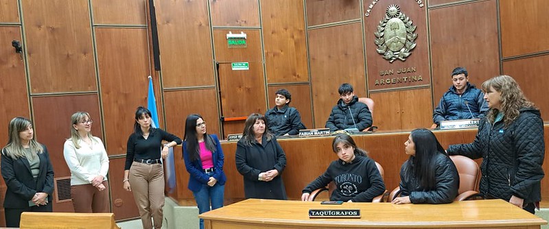 La escuela Augusto Pulenta conoció la Casa de Todos 