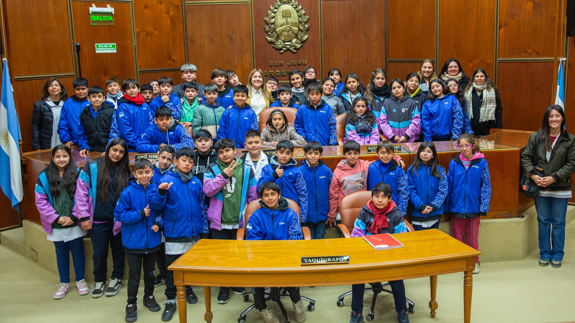 Alumnos de Zonda conocieron el funcionamiento del Poder Legislativo
