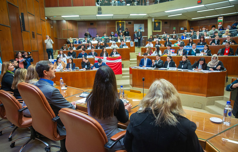 El Modelo de Naciones Unidas 2025 reunió a más de 150 jóvenes en la Casa de Todos.