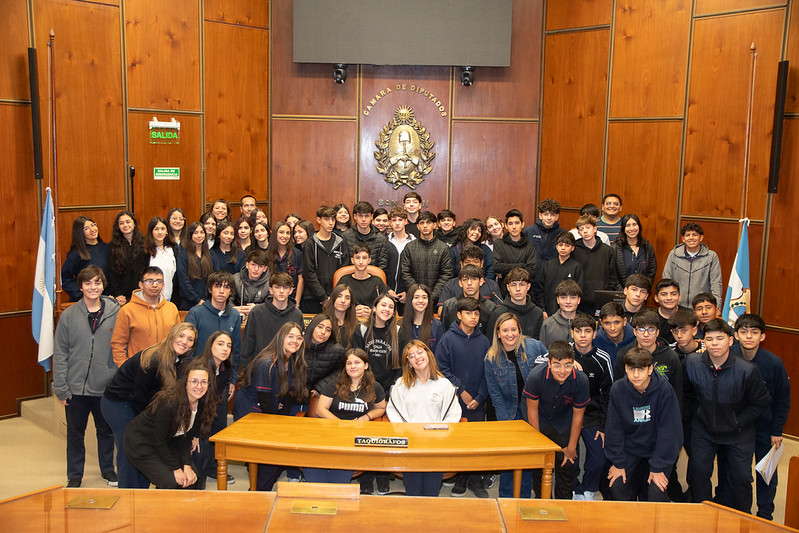 El Colegio Juan Pablo II conoció la Legislatura