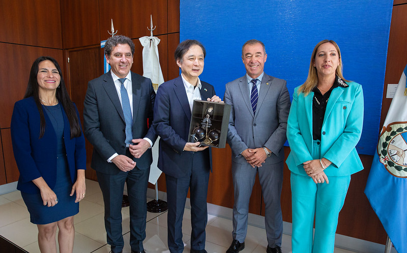 El vicegobernador recibió al embajador de Japón para fortalecer vínculos productivos con San Juan