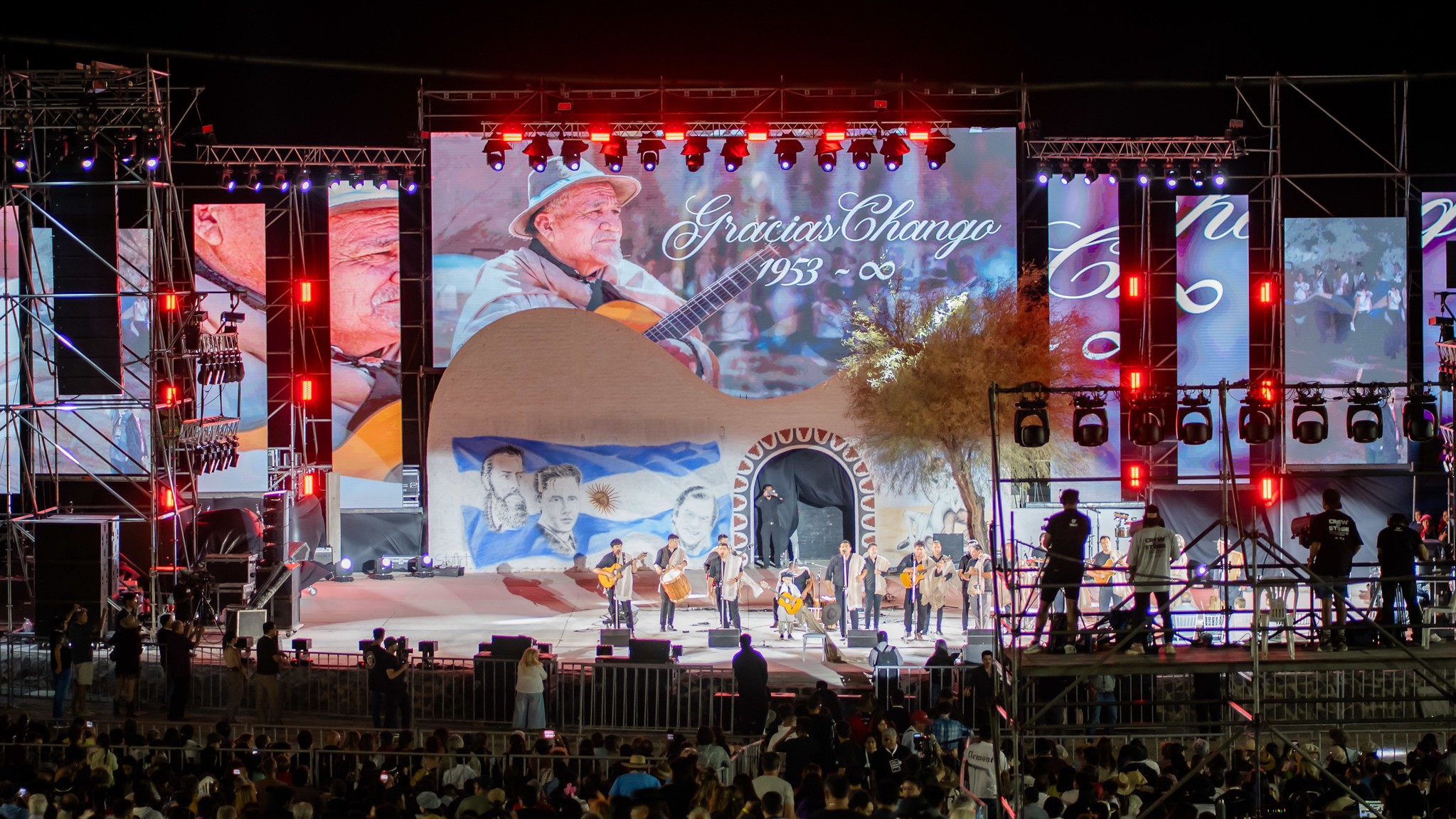 Jáchal celebró la Fiesta Nacional de la Tradición con un imponente marco popular