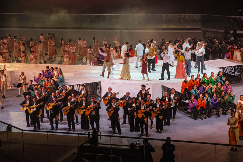 San Juan dio inicio a la Fiesta Nacional del Sol y la Legislatura estuvo allí