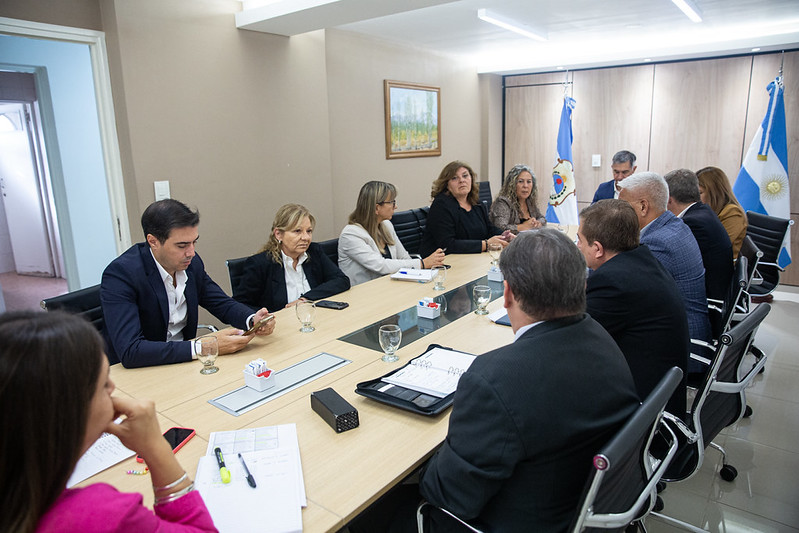 Elección de autoridades en comisiones permanentes