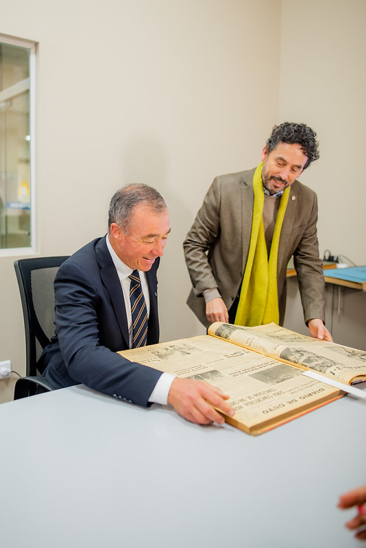 Fabián Martín visitó Diario de Cuyo y destacó el valor de su archivo histórico