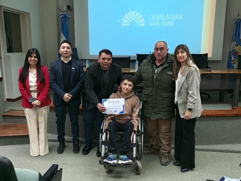 La Legislatura abrió sus puertas para reconocer a niños y niñas de Rawson