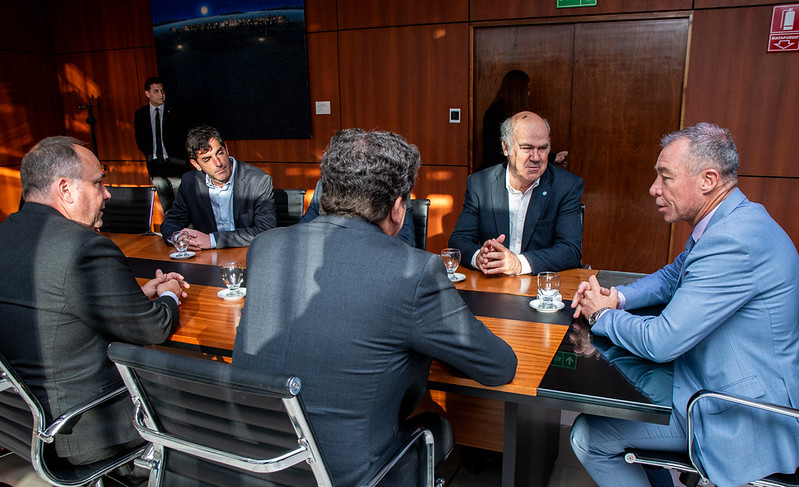 Fabián Martín recibió al secretario de Agricultura de la Nación 