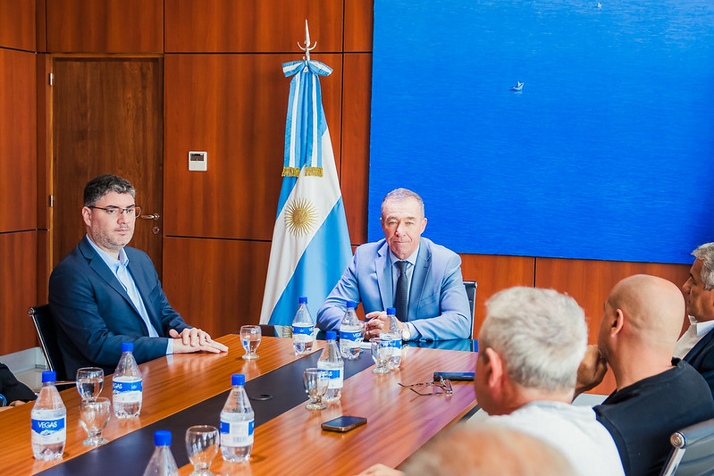 El Vicegobernador recibió a emprendedores mineros de Valle Fértil