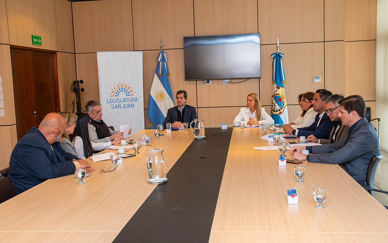 Diputados analizaron proyectos en comisiones