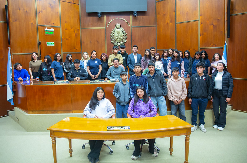 La Escuela Secundaria Dr. Ramón Eduardo Lueje visitó la Cámara de Diputados