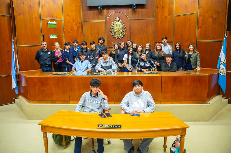 Estudiantes del Colegio Andacollo recorrieron el edificio Legislativo