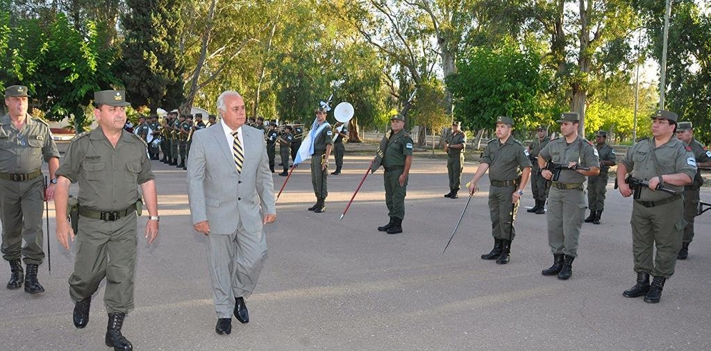 El vicegobernador en ejercicio del Poder Ejecutivo, Marcelo Lima participó de la ceremonia de cambio de jefe de Gendarmería