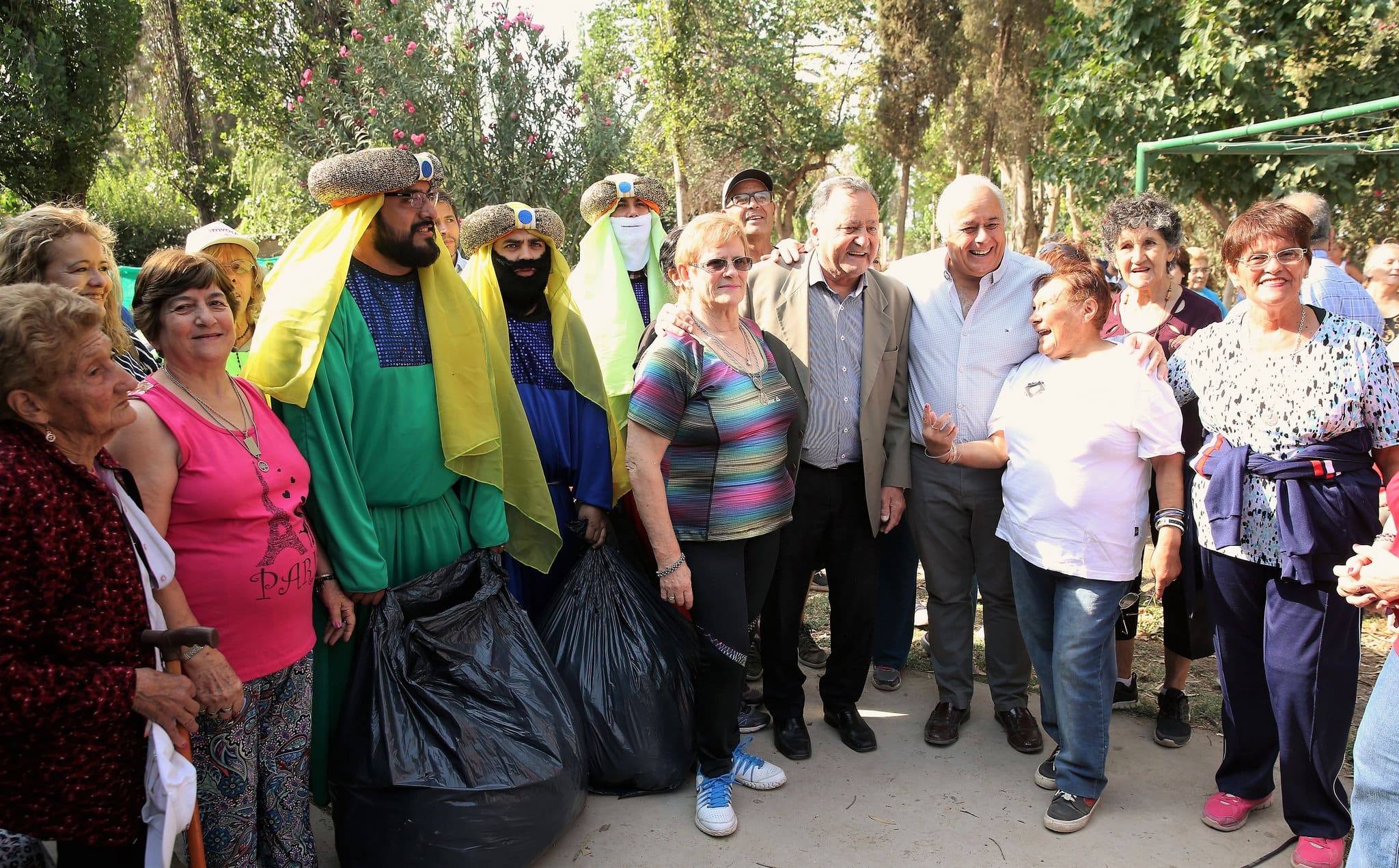 El vicegobernador Marcelo Lima asistió a la Colonia de Verano del Camping “Ceferino Namuncurá” durante la visita de los Reyes Magos. 