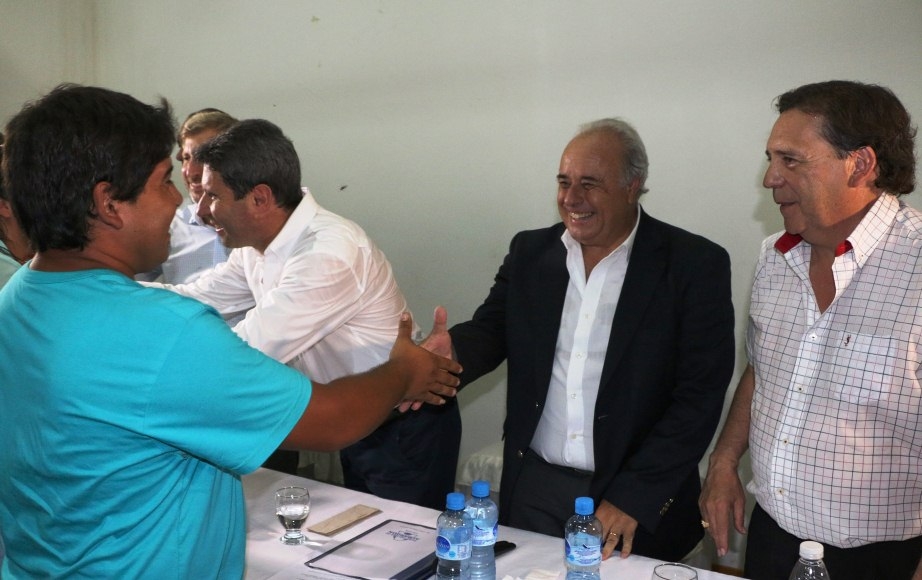 El vicegobernador Marcelo Lima participó en Albardón del acto de entrega de viviendas