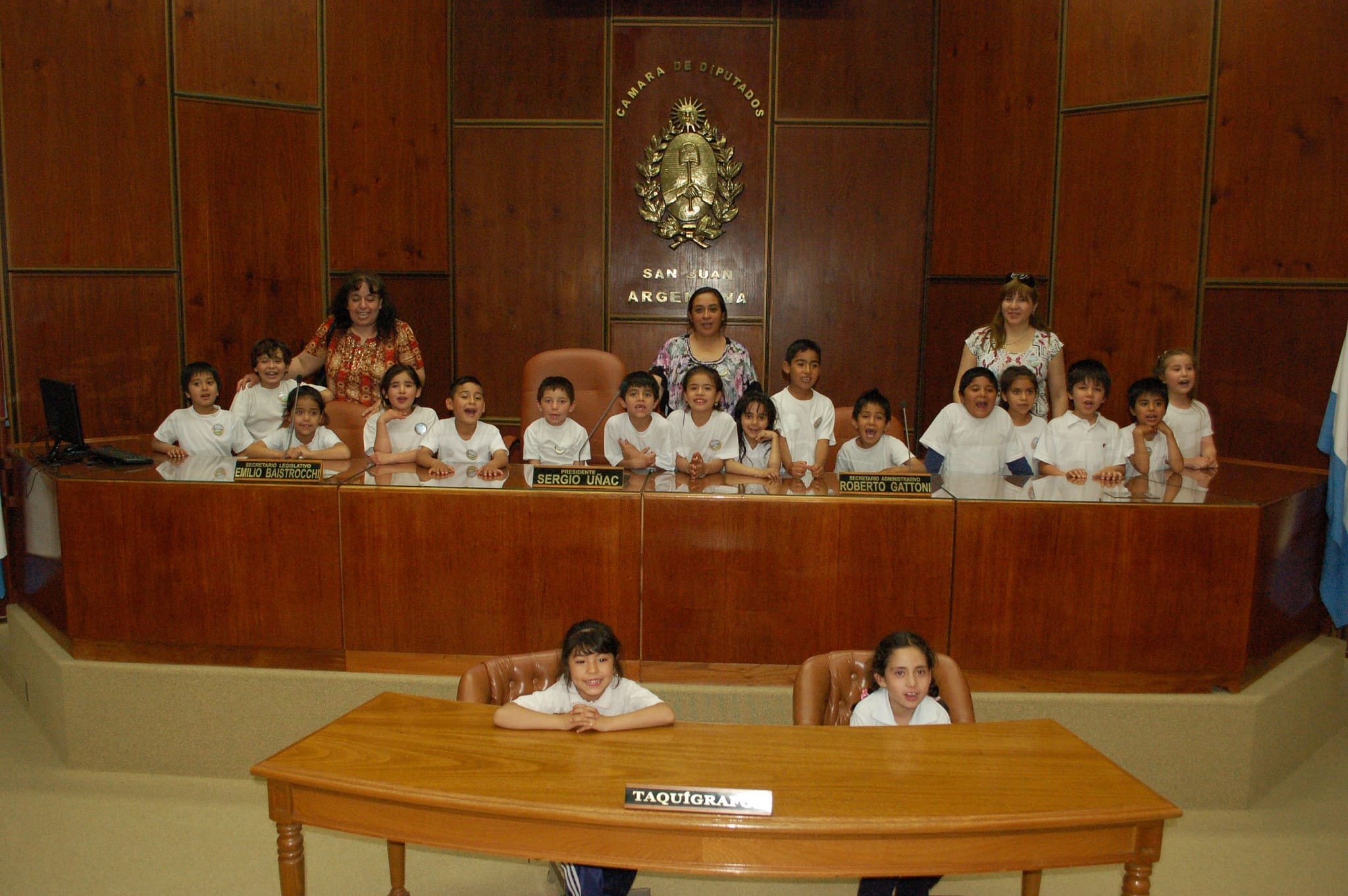 Alumnos de la Escuela Juan Pedro Esnaola, de Calingasta visitaron la Legislatura.