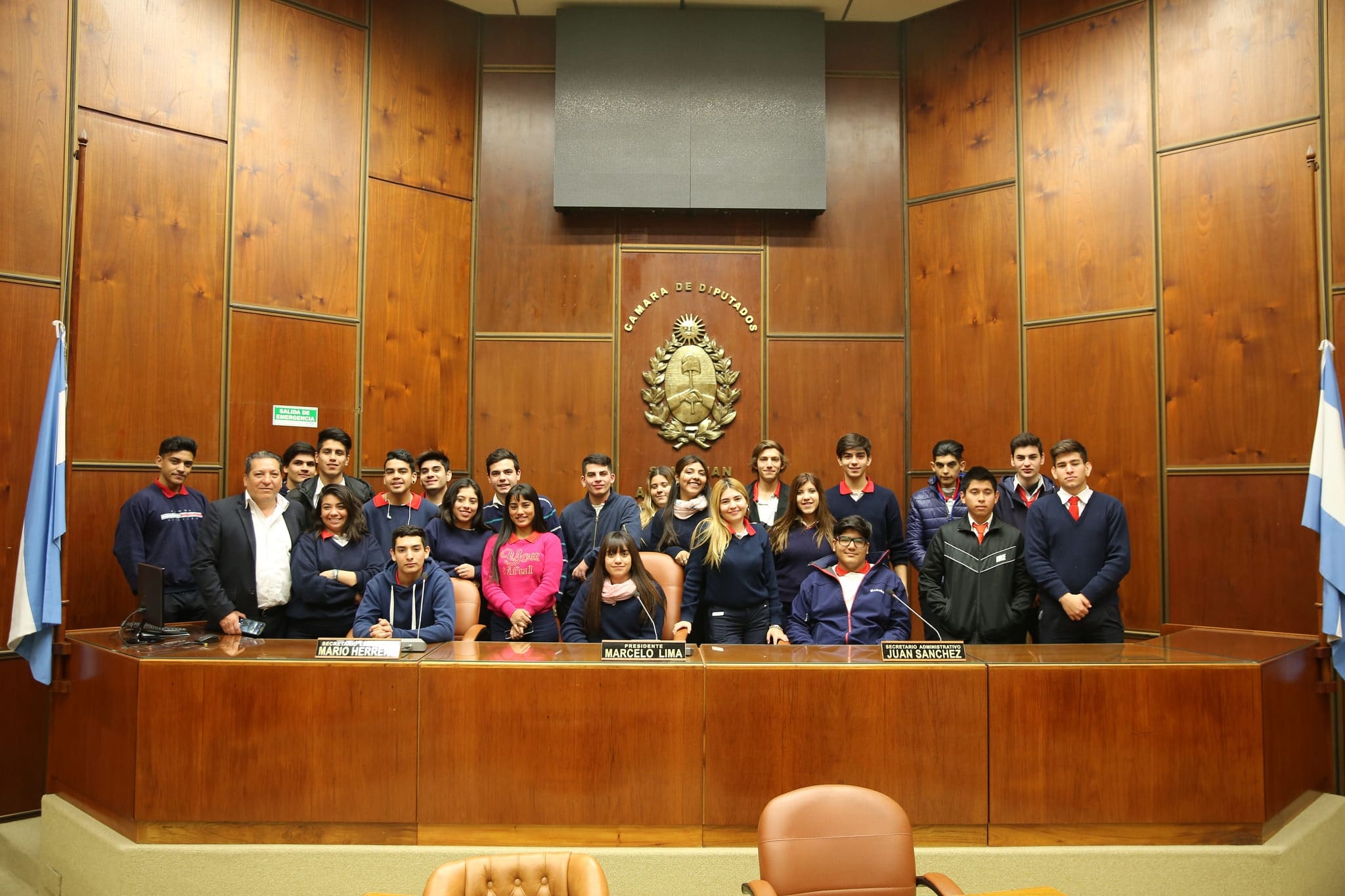Alumnos y docentes de la escuela San Bernardo en la Cámara de Diputados- año 2018. 