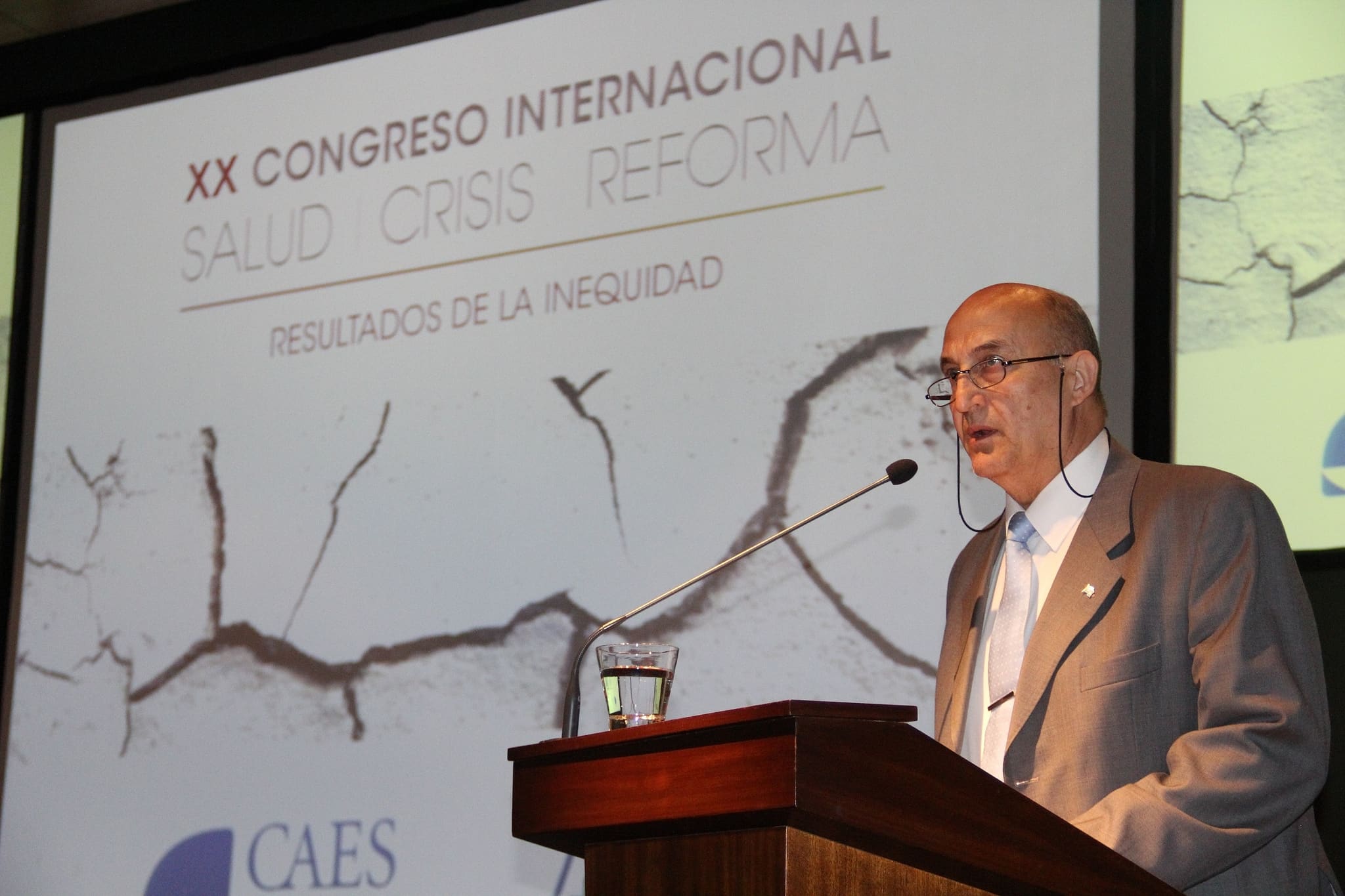 El diputado Roberto Correa presente en la inauguración del XX Congreso Internacional Salud – Crisis – Reforma.