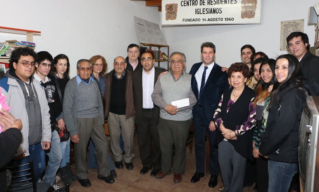El vicegobernador Sergio Uñac visitó el Centro de Residentes Iglesianos 
