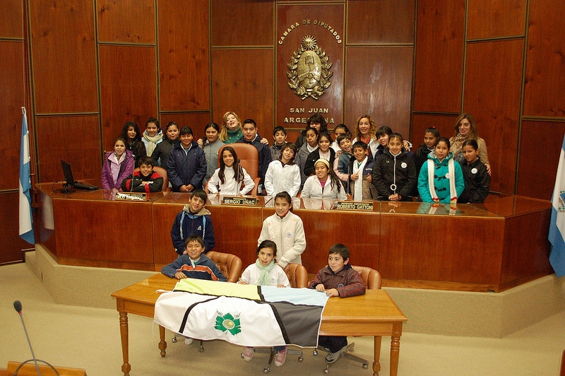 Visita de los alumnos de la Escuela Benita Dávila de los Ríos, de Albardón