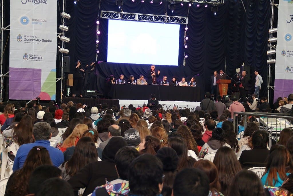 El vicegobernador Sergio Uñac y el gobernador José Luis Gioja participaron del Foro Debate Regional