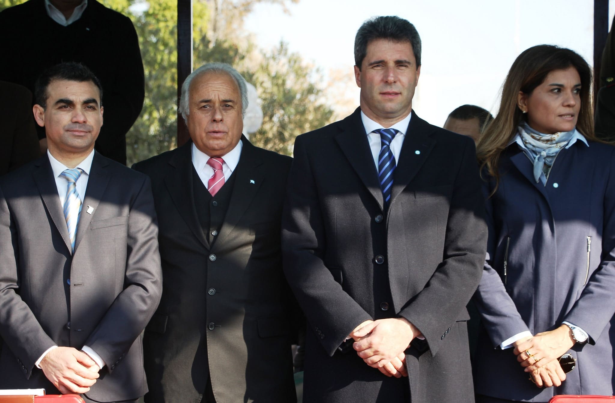 El vicegobernador Marcelo Lima junto al titular del Poder Ejecutivo, Sergio Uñac, en el acto por el día de la Bandera Argentina. 