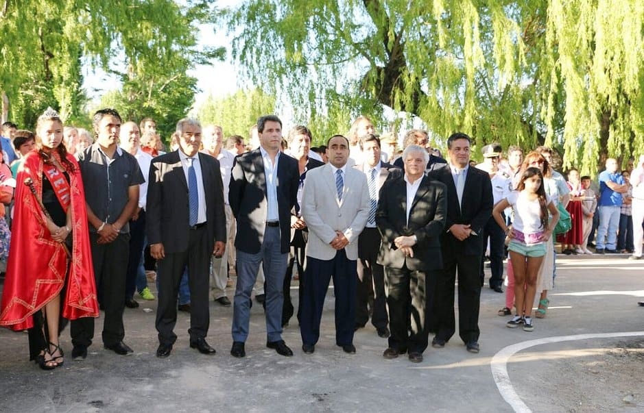 Autoridades provinciales y municipales inauguraron pavimento en Iglesia.