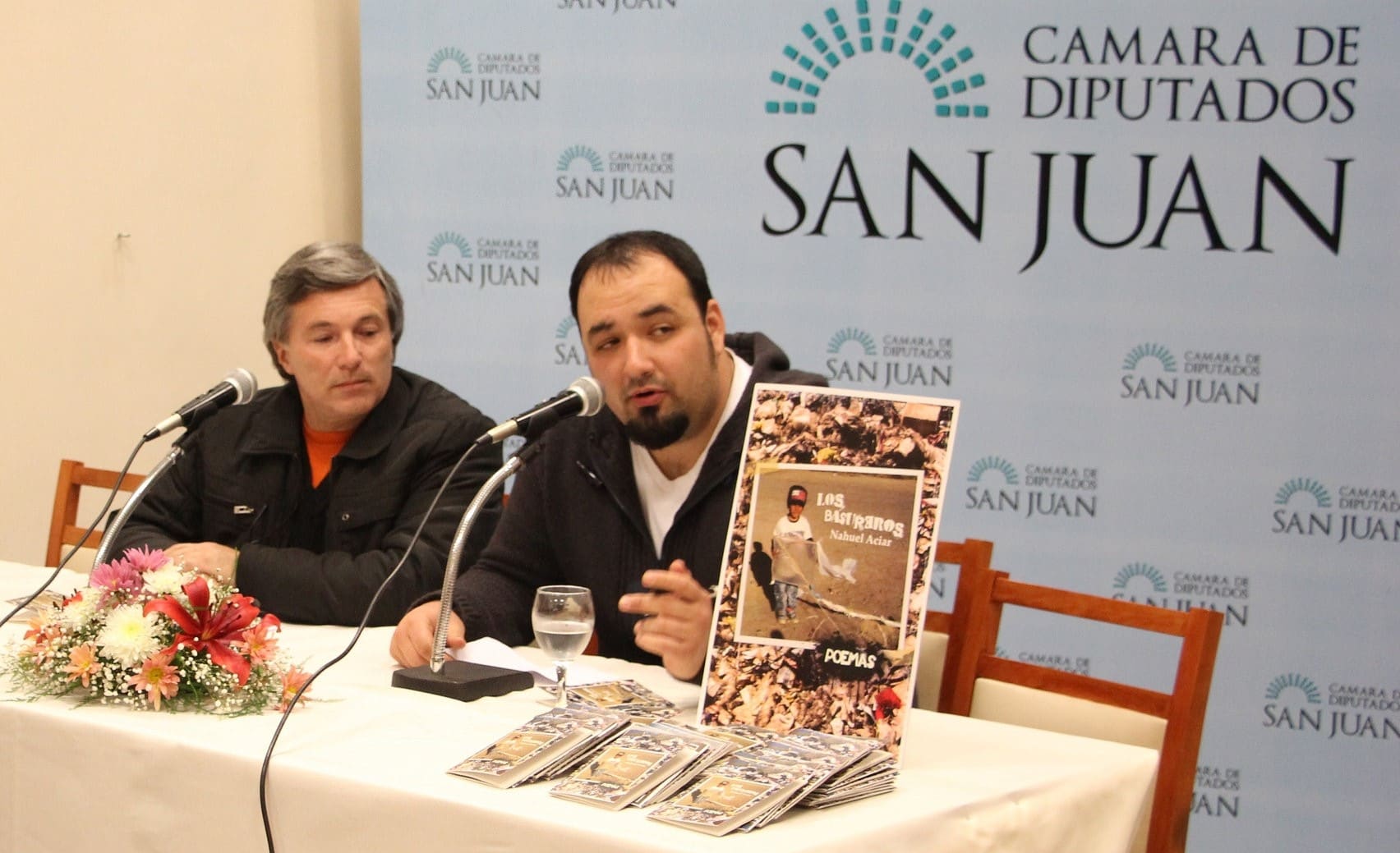 Presentación del libro "Los Basureros" en la biblioteca Sarmiento Legislador de la Cámara de Diputados. 
