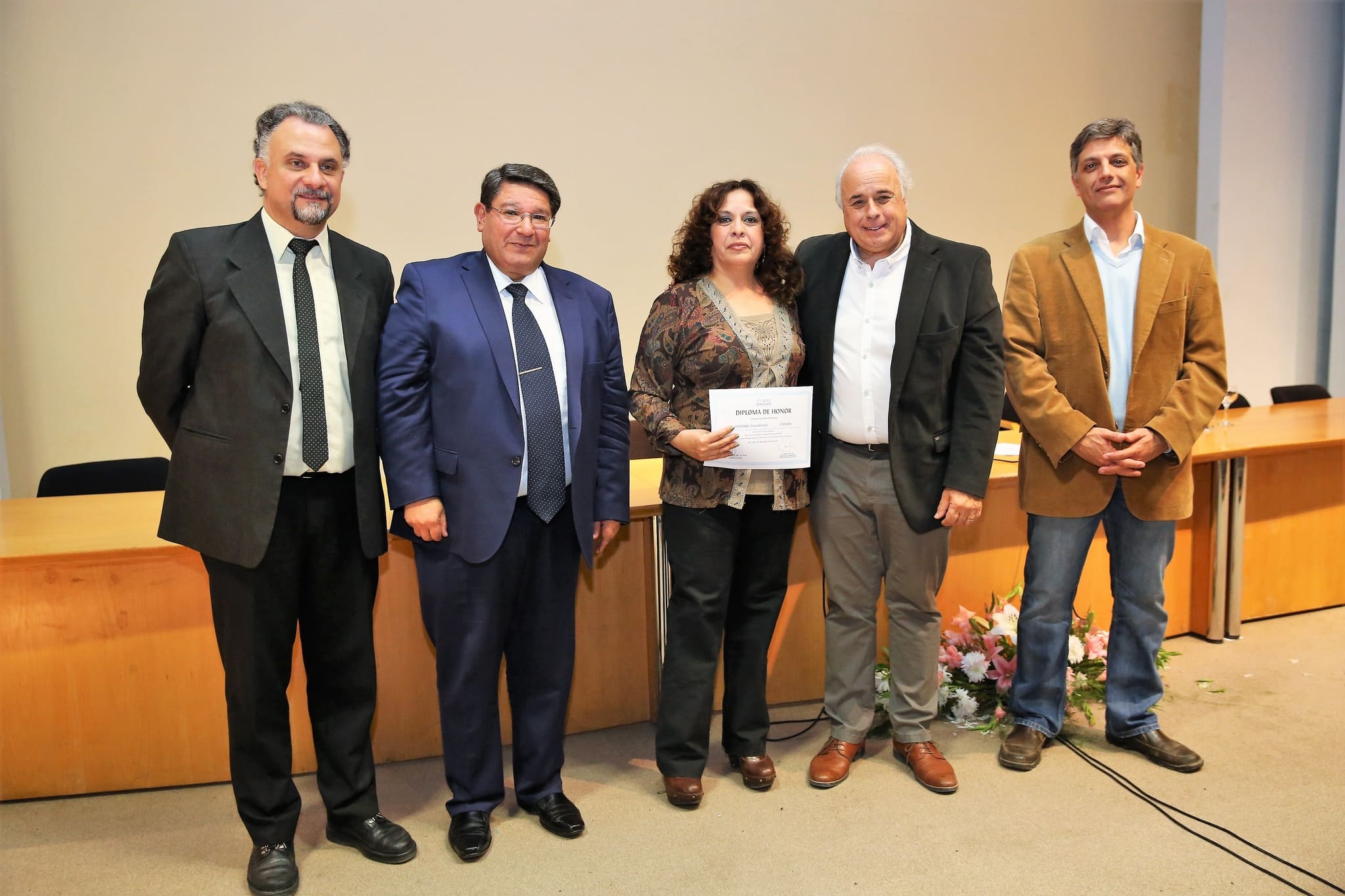 Reconocimiento al “Mejor Compañero Docente” de Educación Primaria