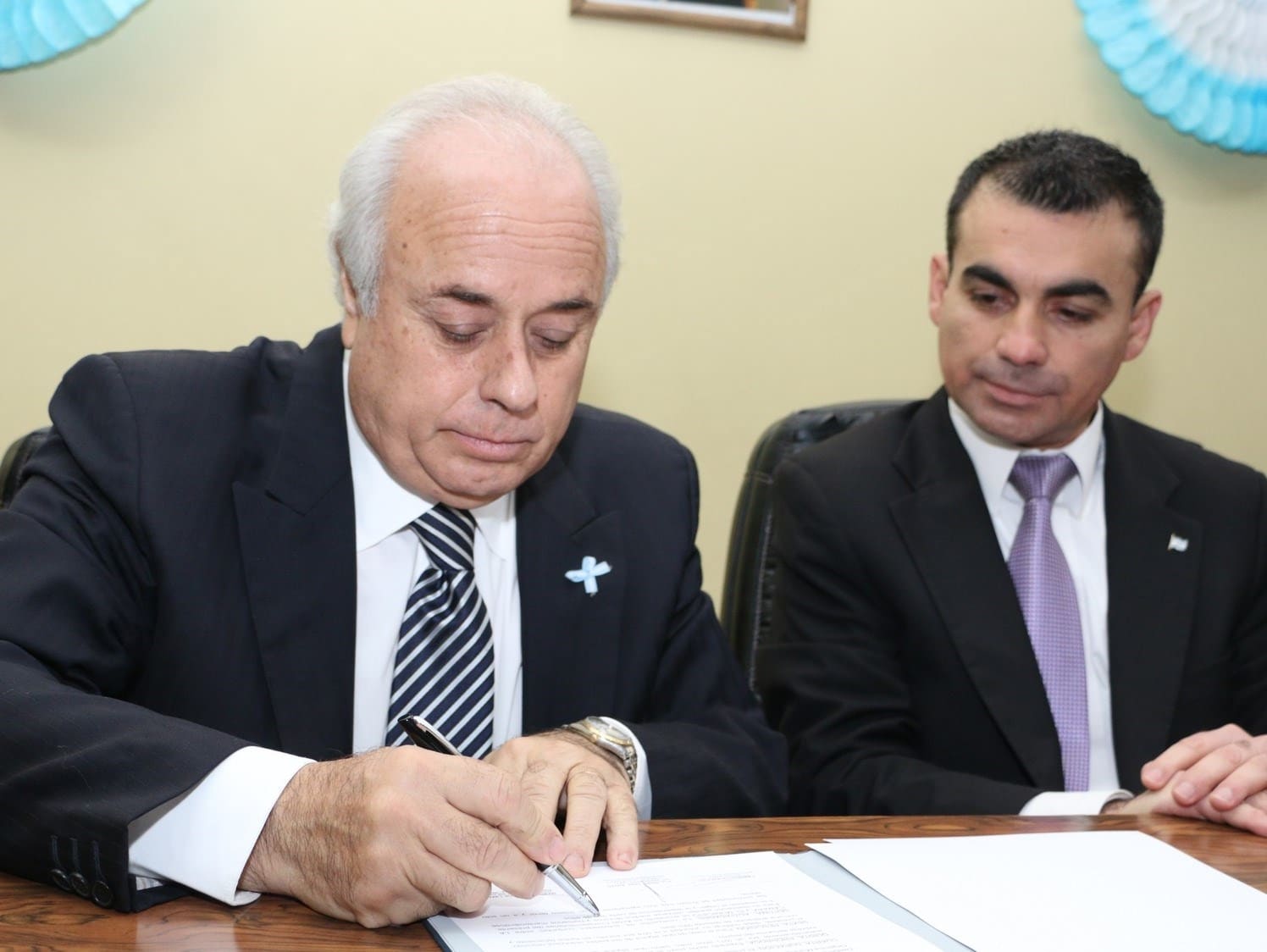 El vicegobernador Marcelo Lima firmó un convenio de colaboración con el intendente municipal de Chimbas, Fabián Gramajo  para ordenar y depurar ordenanzas en el municipio