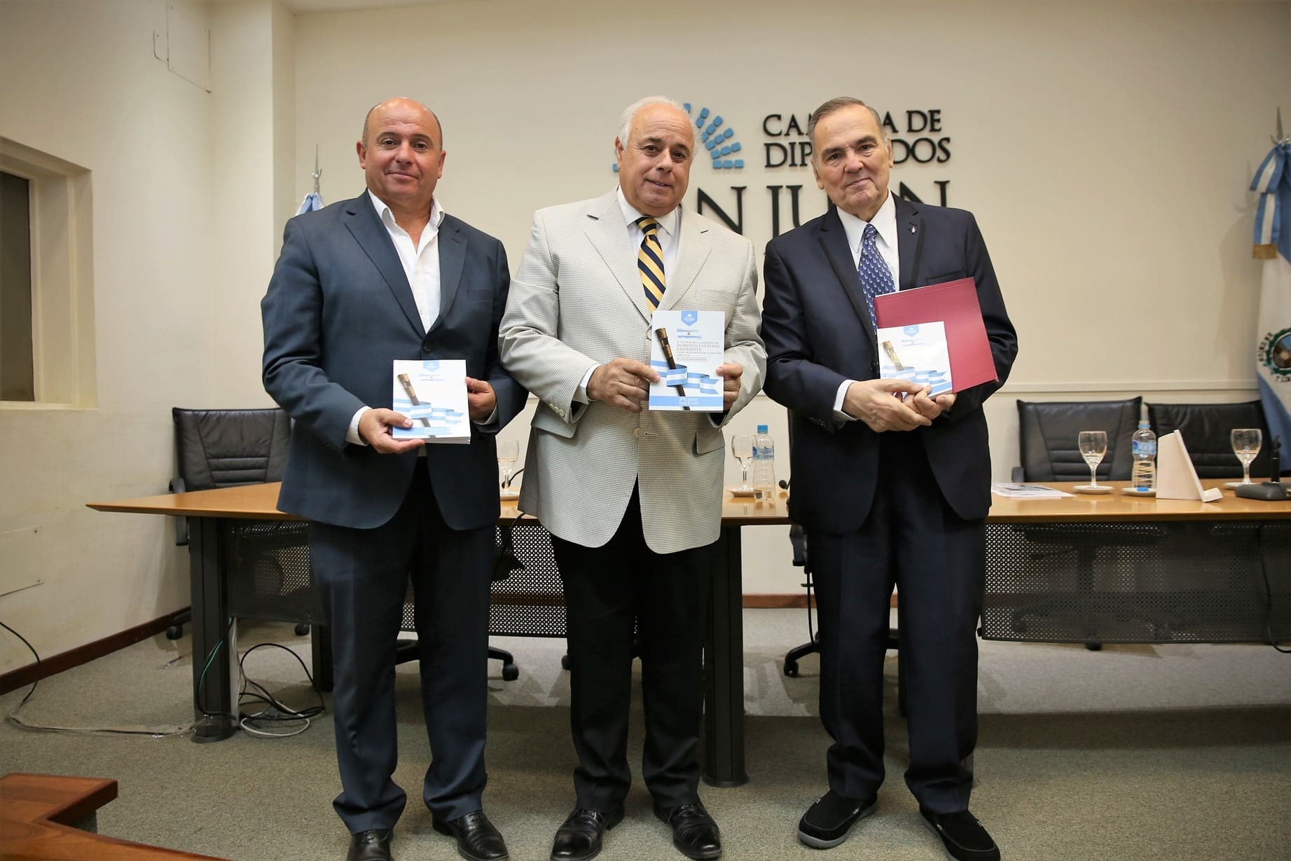 Presentación del libro “A 150 años de la asunción de Domingo Faustino Sarmiento como Presidente de la Nación (1868-2018)”, autoría del reconocido escritor e investigador sanjuanino Juan Mariel Erostarbe.