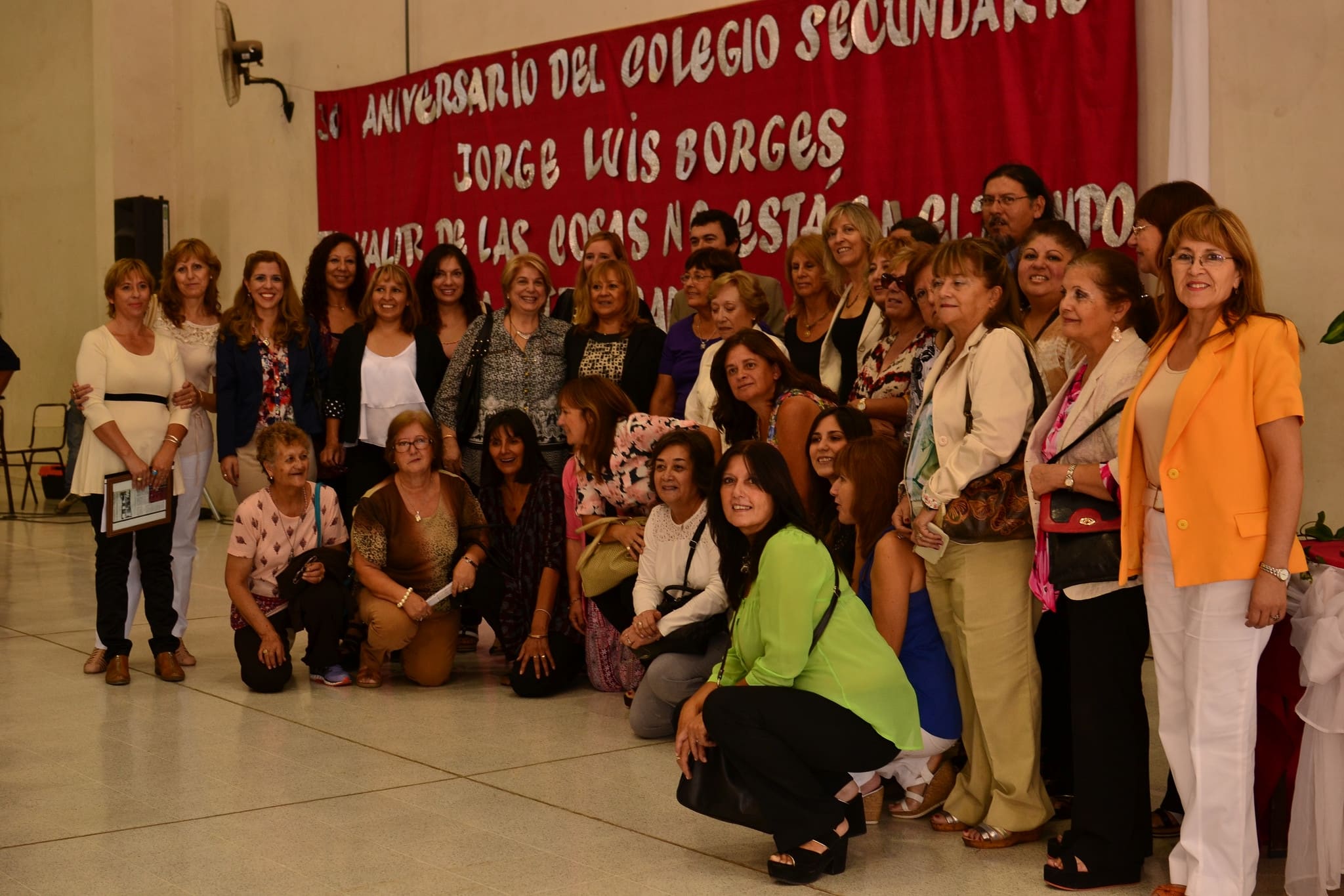 La diputada Carla Muñoz acompañó a la comunidad educativa del Colegio Jorge Luis Borges en el 30º aniversario de la institución. 