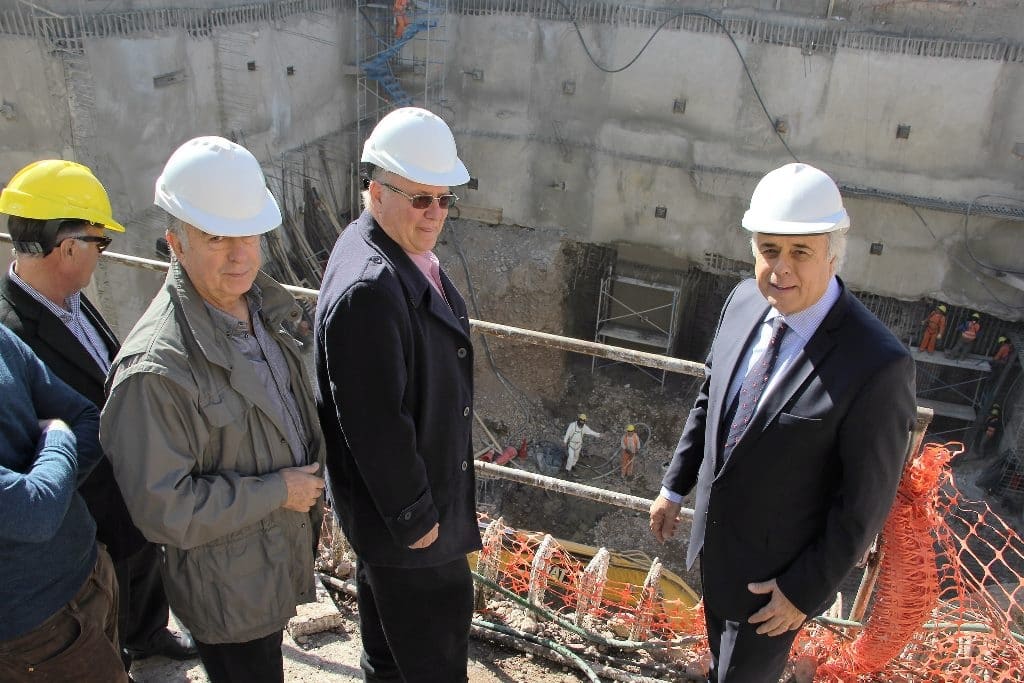 El vicegobernador Marcelo Lima visitó la obra en construcción del edificio anexo de la Cámara de Diputados. 