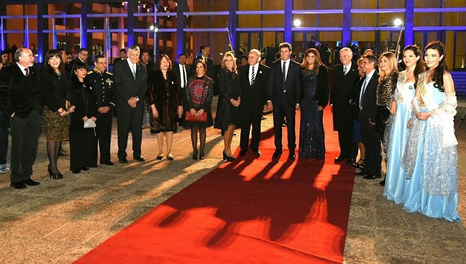 El vicegobernador Marcelo Lima en la Noche de Gala por el Bicentenario de la Independencia.