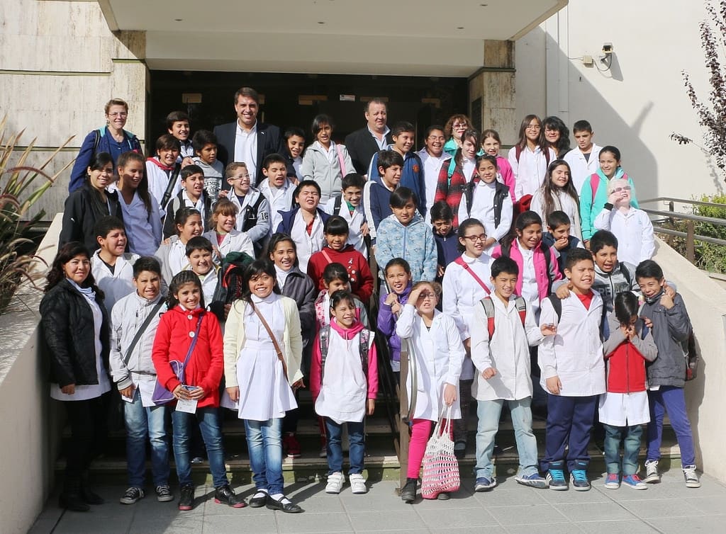 Visita de alumnos de la escuela Florentino Ameghino.