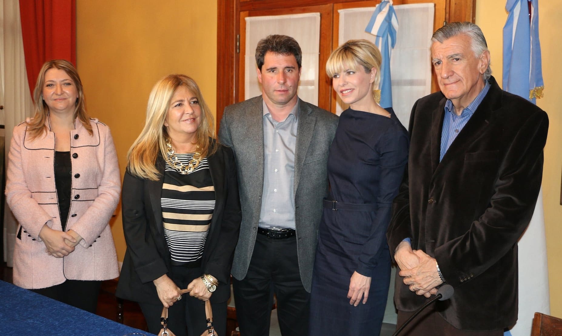 El vicegobernador Sergio Uñac recibió junto con el gobernador José Luis Gioja a la presidente de la Fundación Banco Provincia, Karina Rabolini de Scioli. 