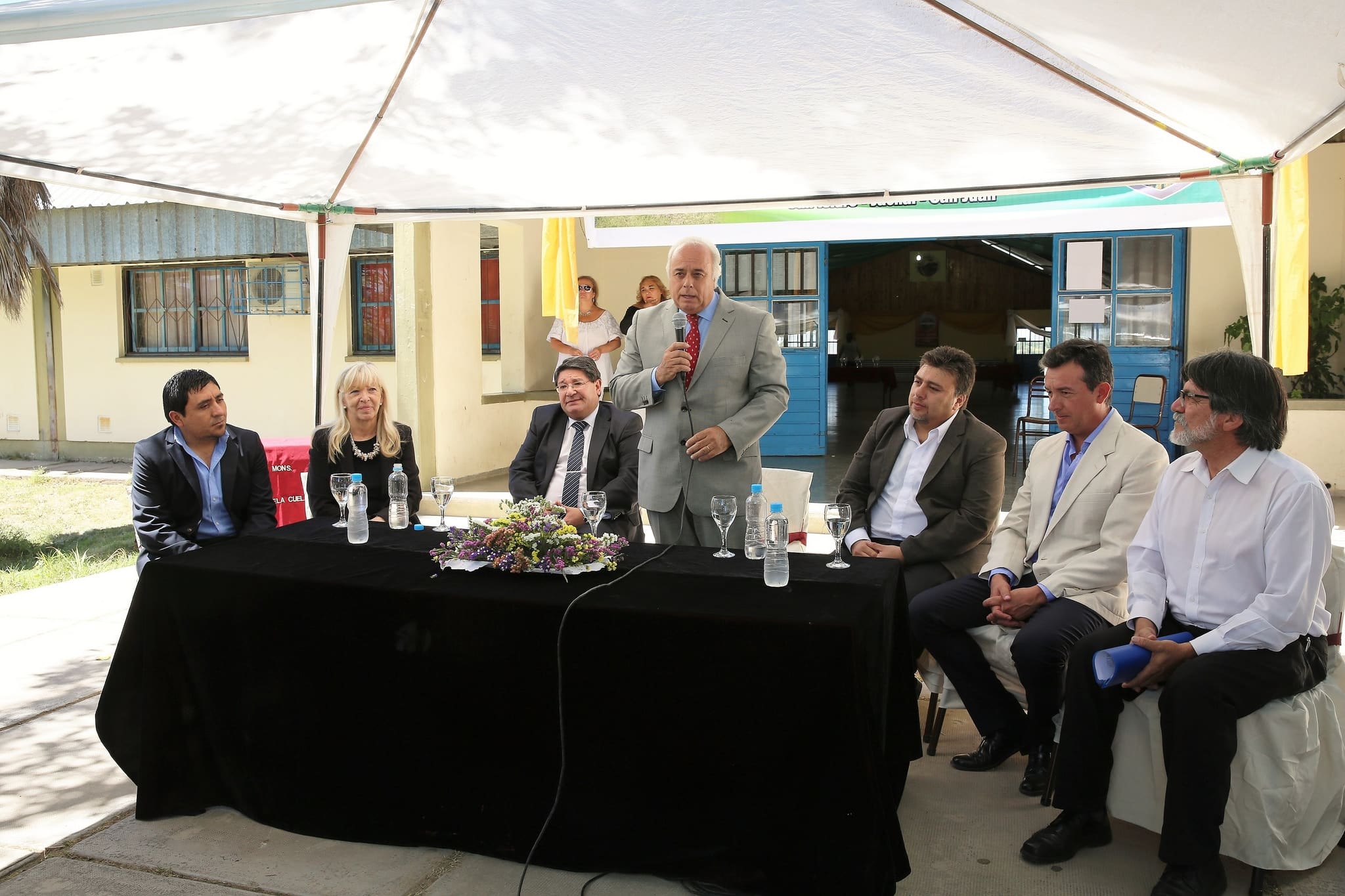 El vicegobernador Marcelo Lima en el acto de inicio de los Cursos de Formación Profesional en la escuela Agrotécnica “Videla Cuello”.