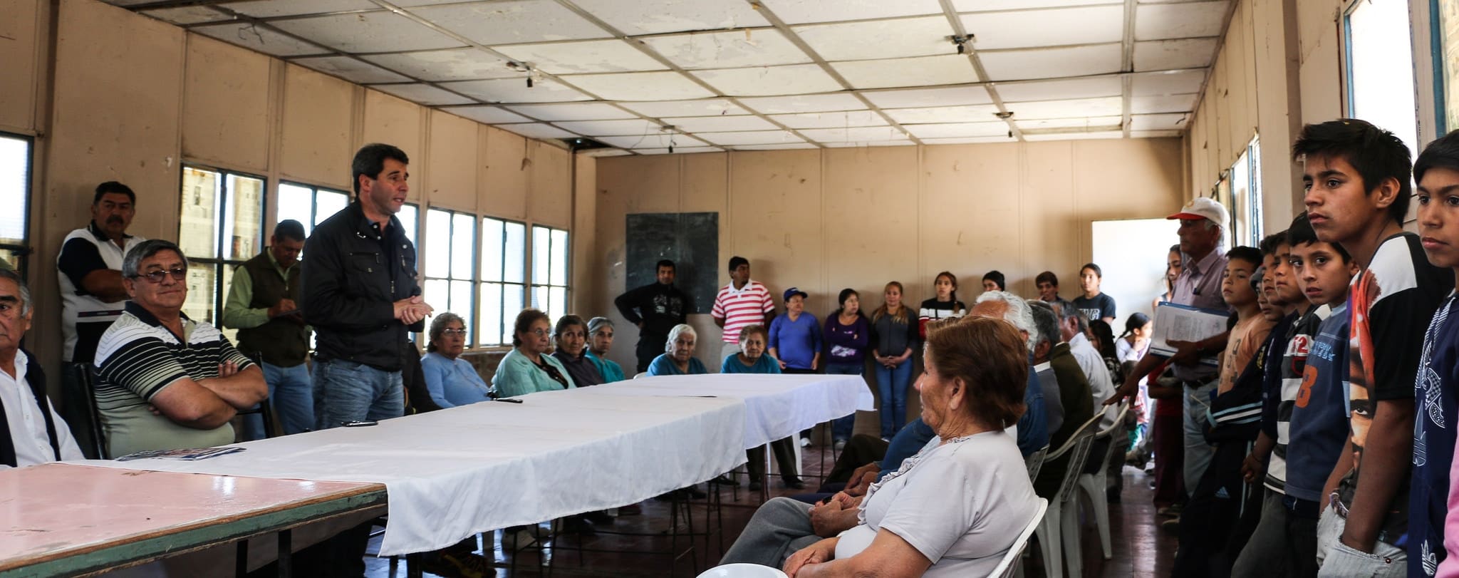El vicegobernador Sergio Uñac visitó la localidad de El Encón, en el departamento 25 de Mayo.