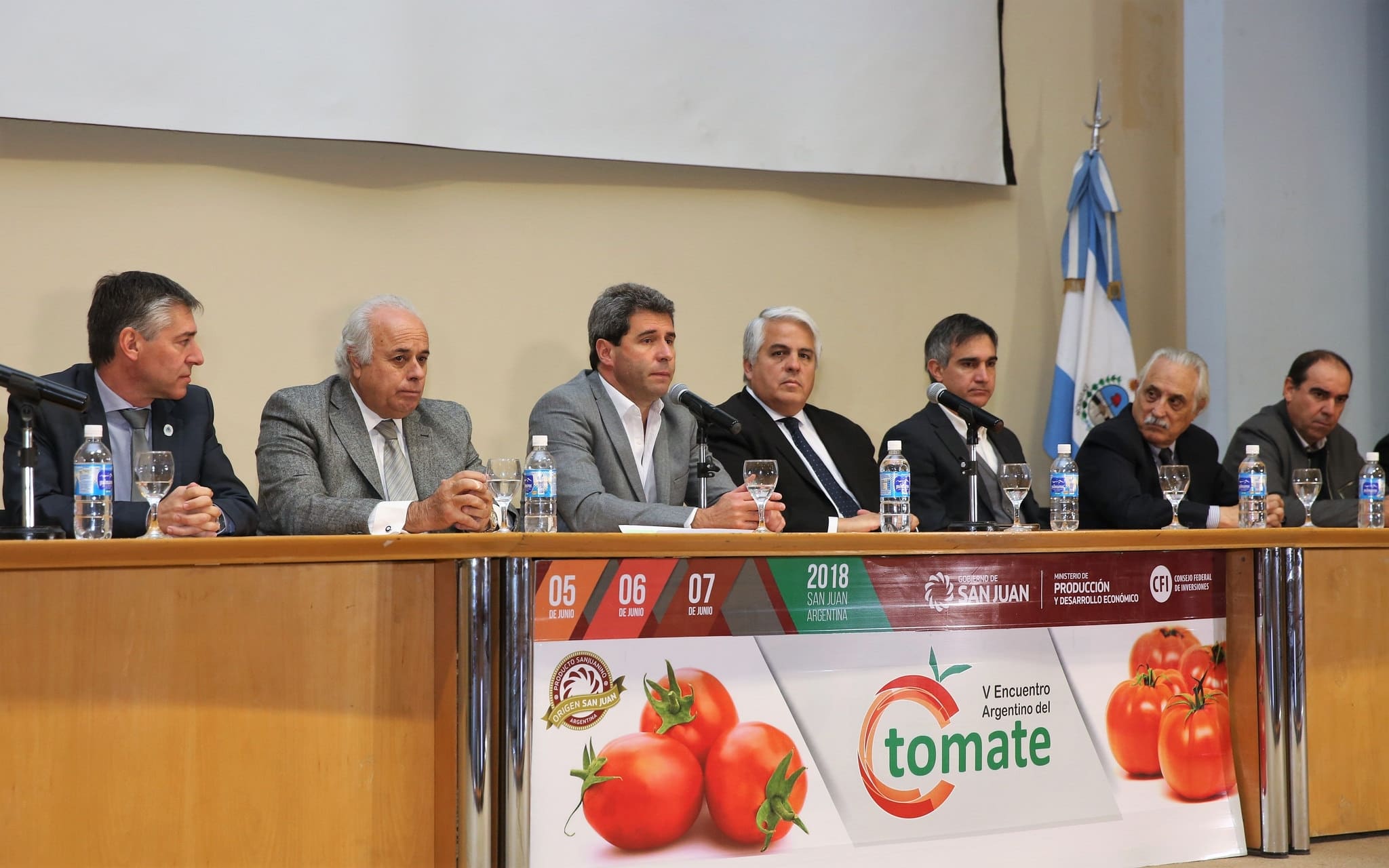 El vicegobernador Marcelo Lima presente en el V Encuentro Argentino del Tomate. 