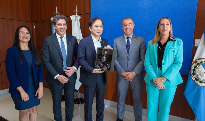 El vicegobernador recibió al embajador de Japón para fortalecer vínculos productivos con San Juan