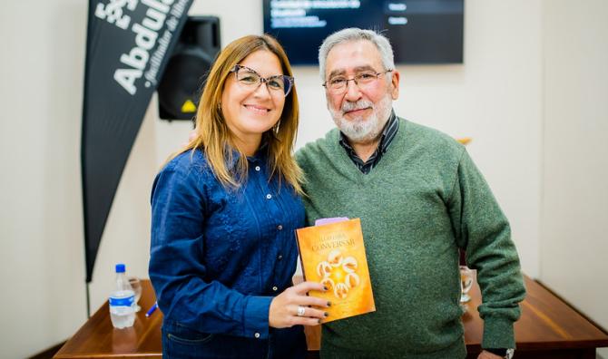 La Legislatura fue escenario de la presentación del libro "Algo para conversar"