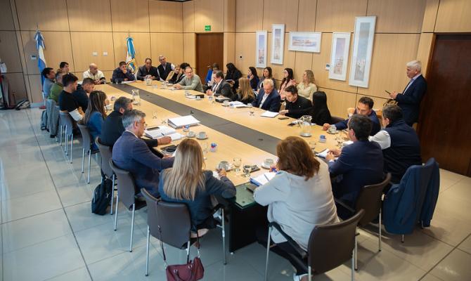 La Legislatura escuchó al sector vinculado al transporte de personas y cargas