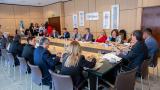 Diputados deliberaron en comisiones