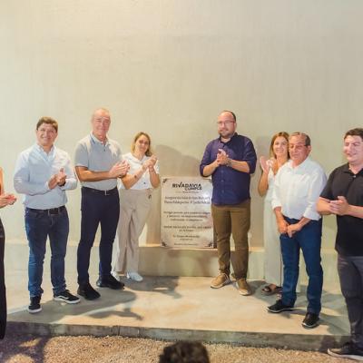 El vicegobernador participó de la inauguración de un nuevo polideportivo en Rivadavia
